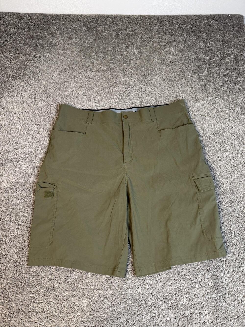 Orvis Shorts Mens 40 Green Cargo Cotton Canvas Belted Pockets 10 In Inseam